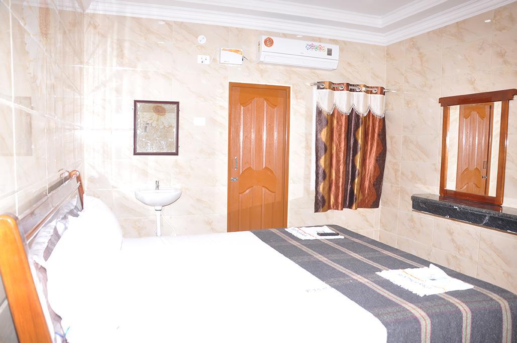 Hotel Senthur Raja Rāmeswaram 外观 照片